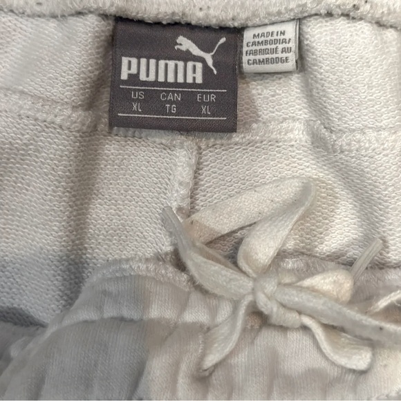 Puma™️ White Trademark Logo Sweatpant W Double Puma Branding On Back Leg - Picture 7 of 9